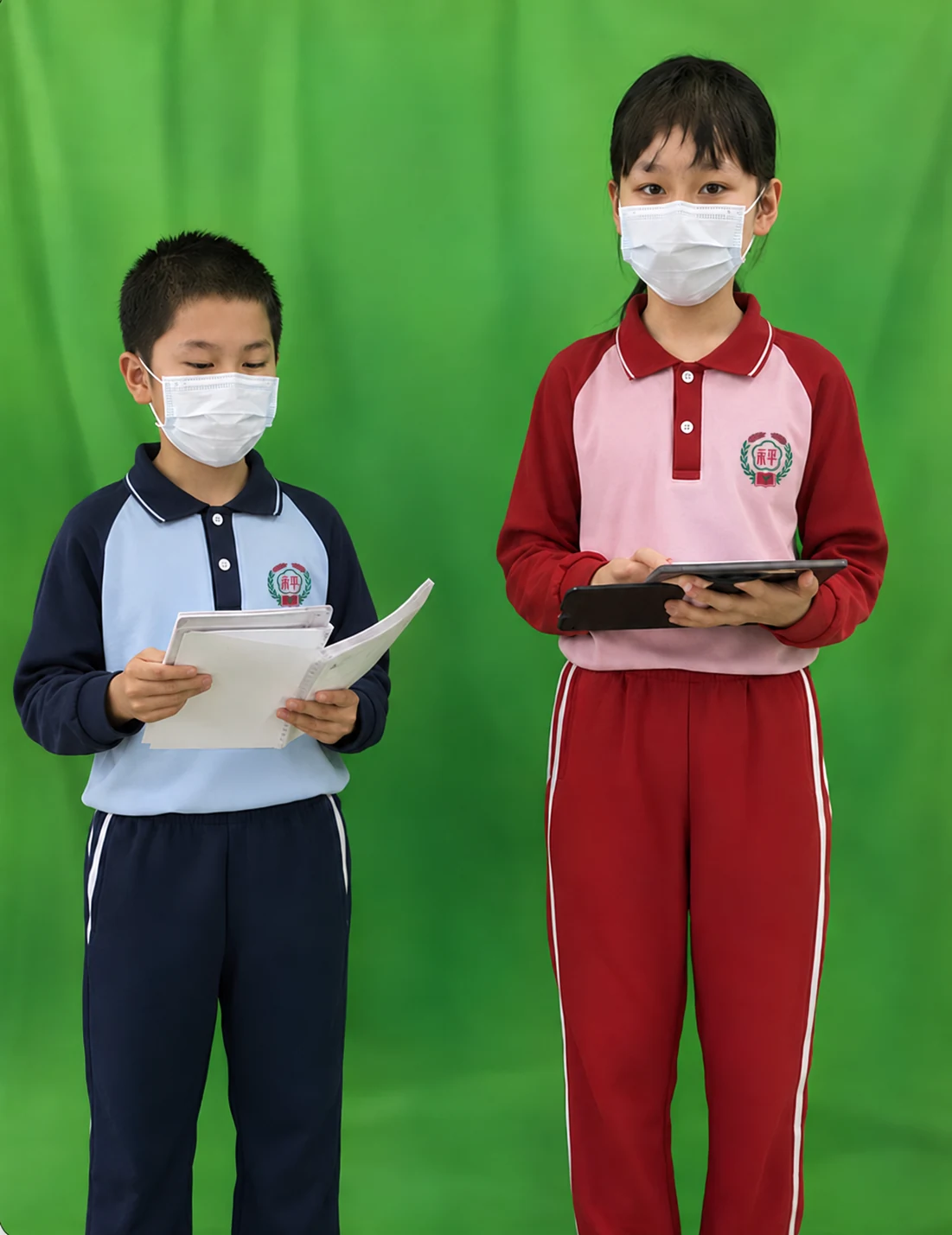 學生完成新聞播報與觀點分享。