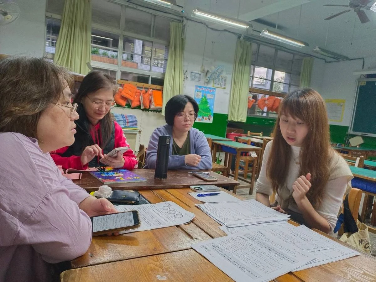 詩文品芬芳讀寫趣社群討論讀寫教學。